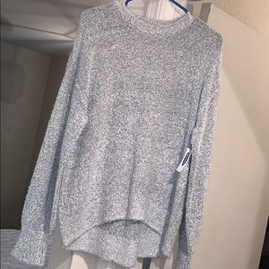 White/black marble sweater